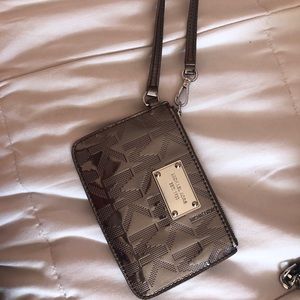 Michael kors wristlet